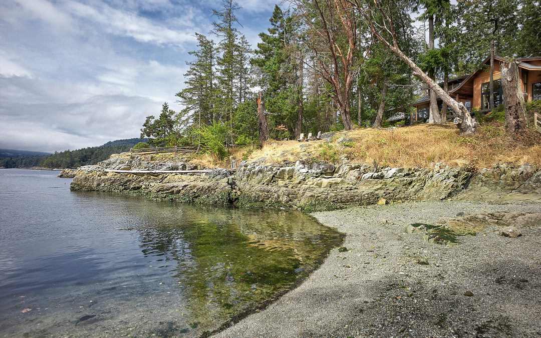 221 Bay Ridge Place, Salt Spring Island