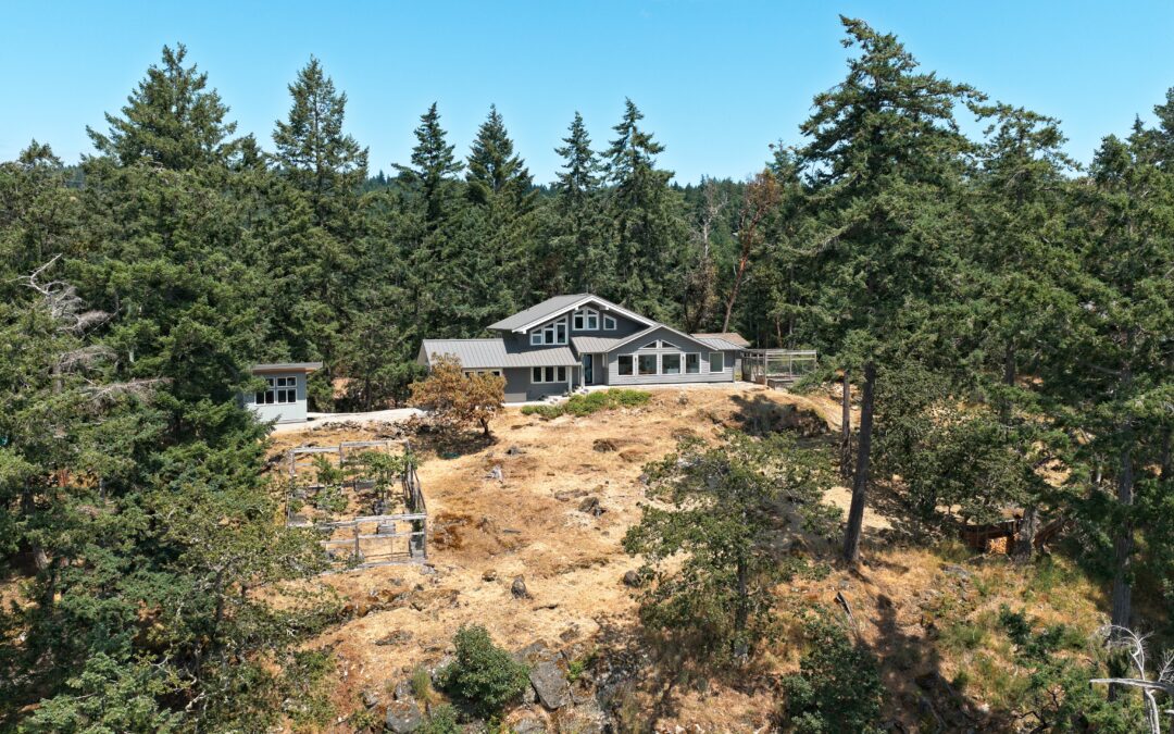 146 Margaret Avenue, Salt Spring Island