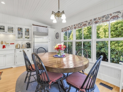 346 Robinson Road