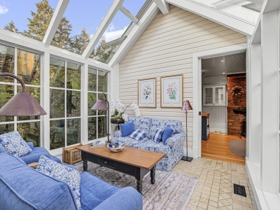 346 Robinson Road